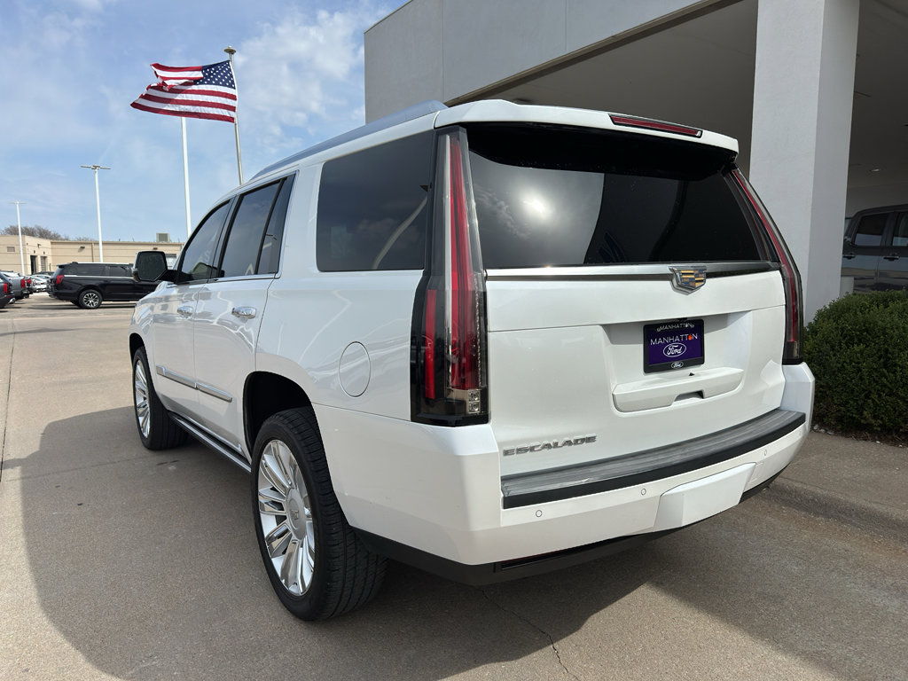 Used 2016 Cadillac Escalade Platinum image 6