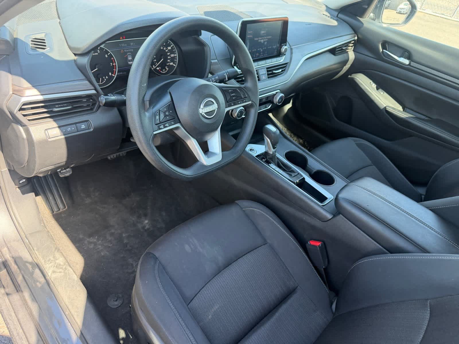 Certified 2025 Nissan Altima 2.5 SV FWD image 8