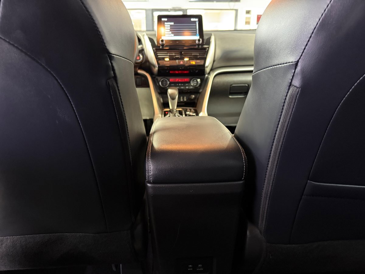 Used 2025 Mitsubishi Eclipse Cross SE image 27