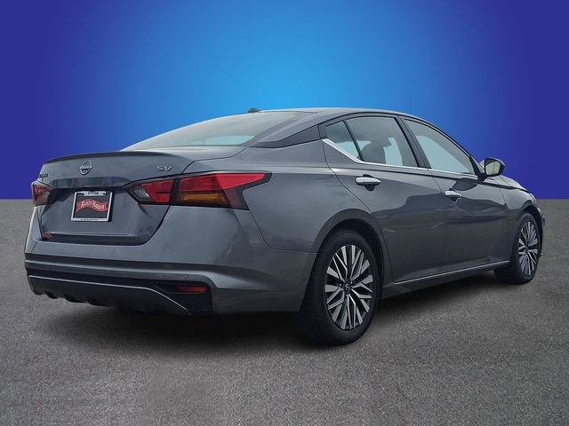 Used 2024 Nissan Altima 2.5 SV image 4