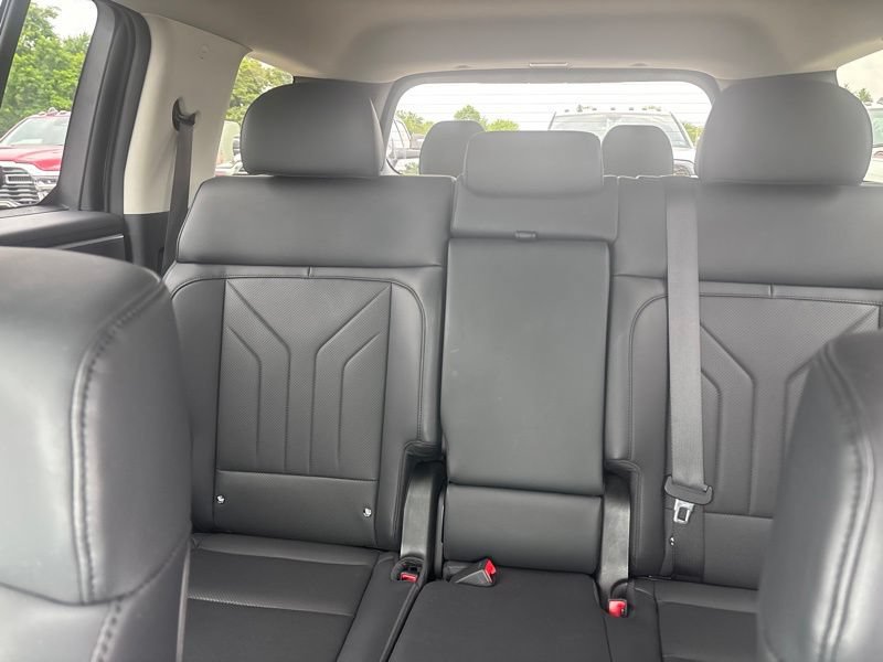 Used 2024 Hyundai Santa Fe SEL FWD image 27