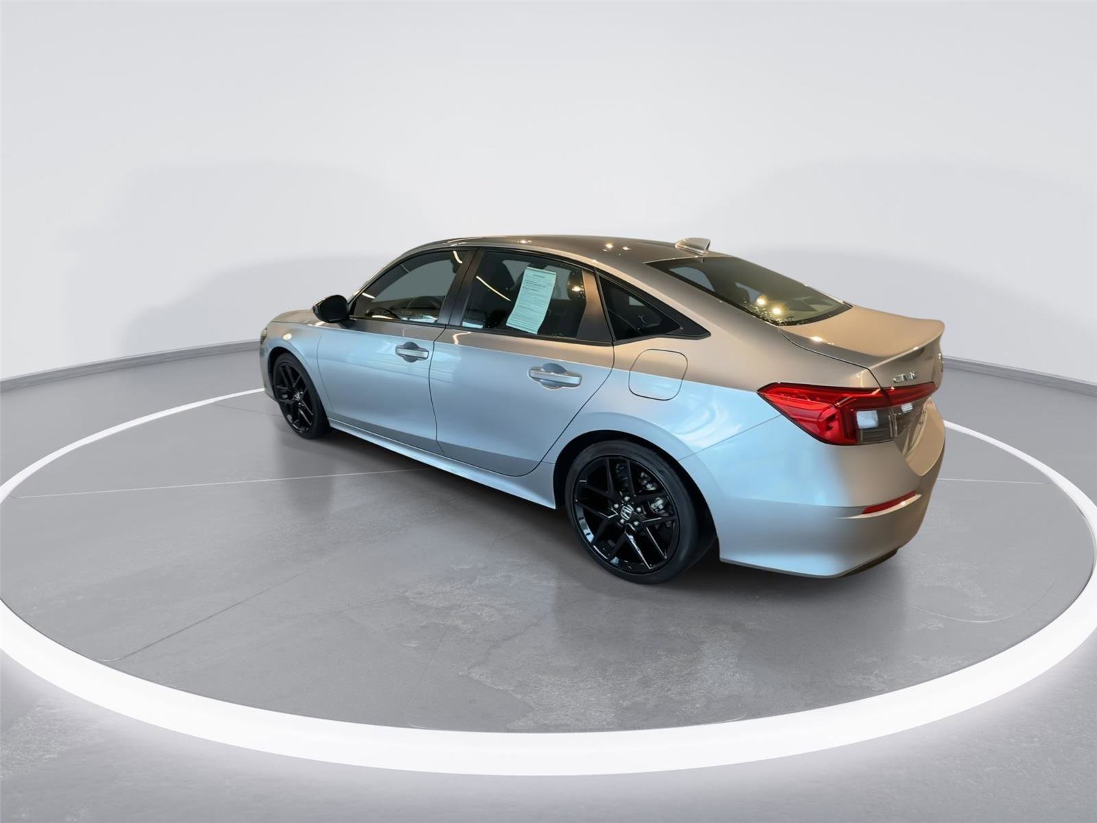 Used 2023 Honda Civic Sport image 6