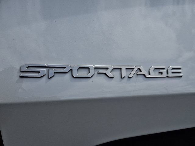 Used 2026 Kia Sportage EX AWD/4WD image 31