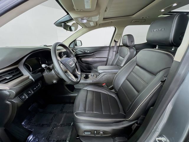 Used 2023 GMC Acadia Denali w/ Denali Ultimate Package image 10