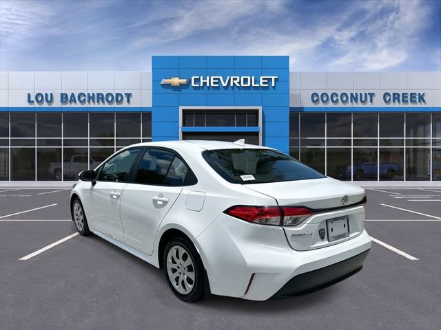 Used 2024 Toyota Corolla LE FWD image 6