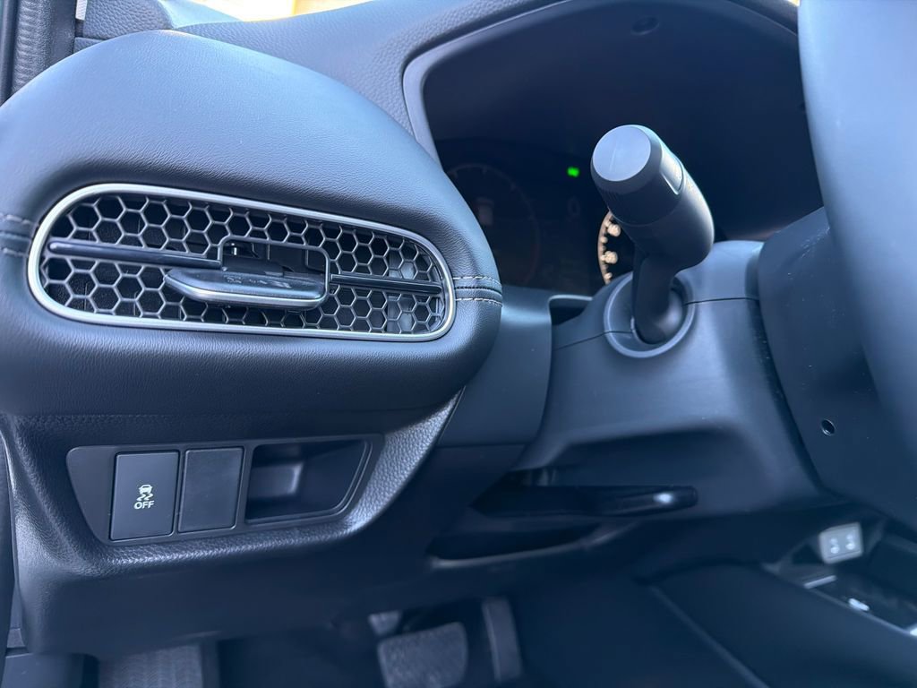 New 2026 Honda HR-V EX-L image 32