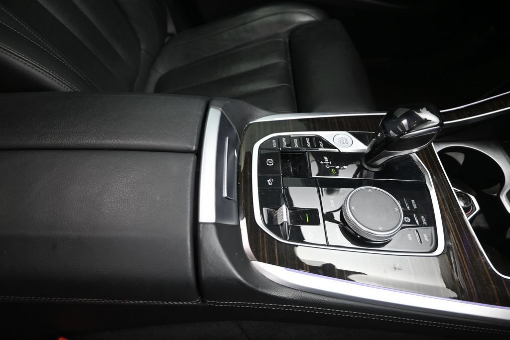 Used 2021 BMW X7 xDrive40i w/ Premium Package AWD/4WD image 28