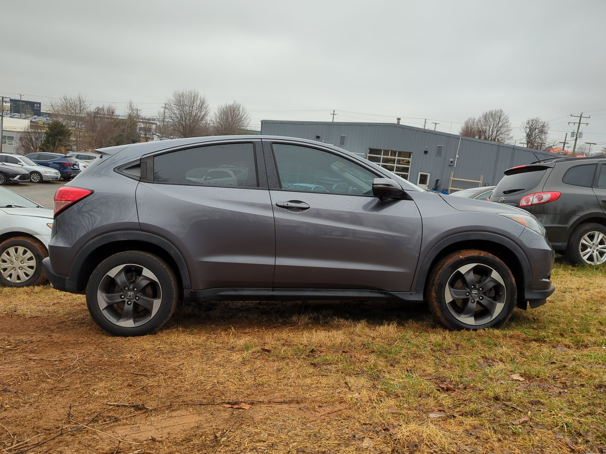 Used 2018 Honda HR-V EX image 10