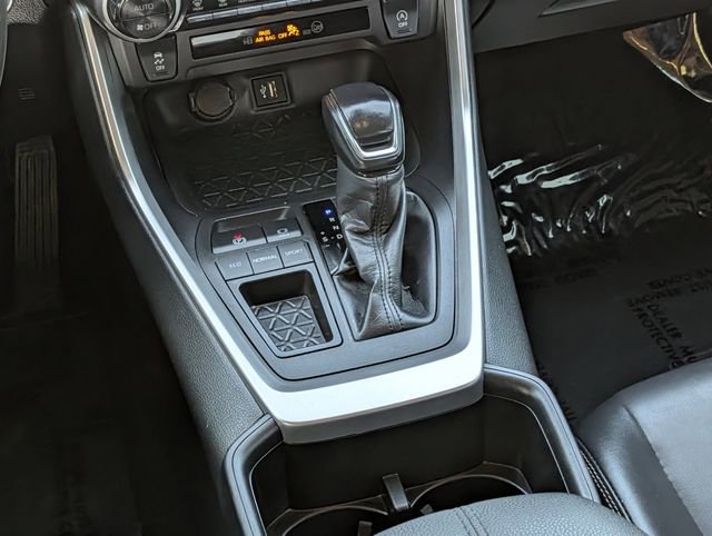 Used 2023 Toyota RAV4 XLE Premium image 14