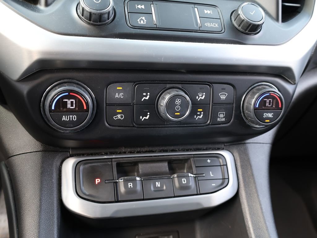 Used 2021 GMC Acadia SLT image 29