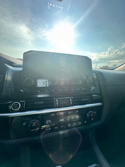 Certified 2022 Nissan Pathfinder SL AWD/4WD image 15