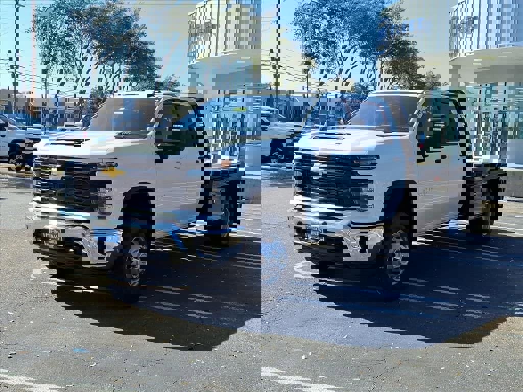 New 2026 Chevrolet Silverado 3500 W/T w/ WT Convenience Package image 3