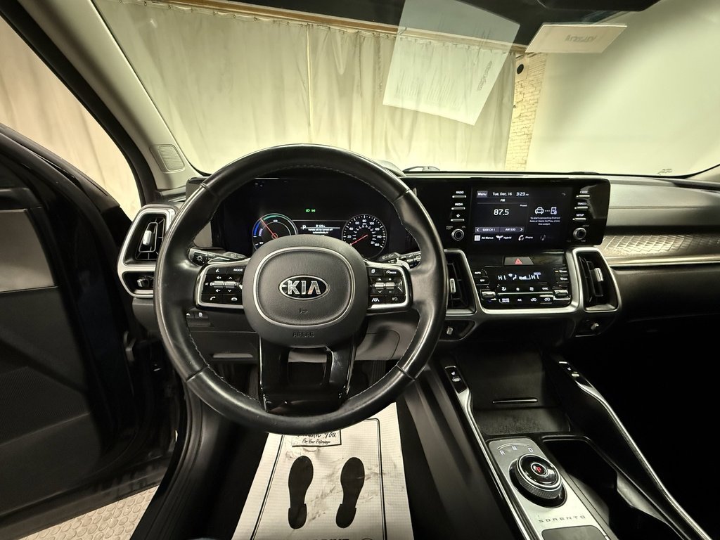 Used 2021 Kia Sorento S image 28