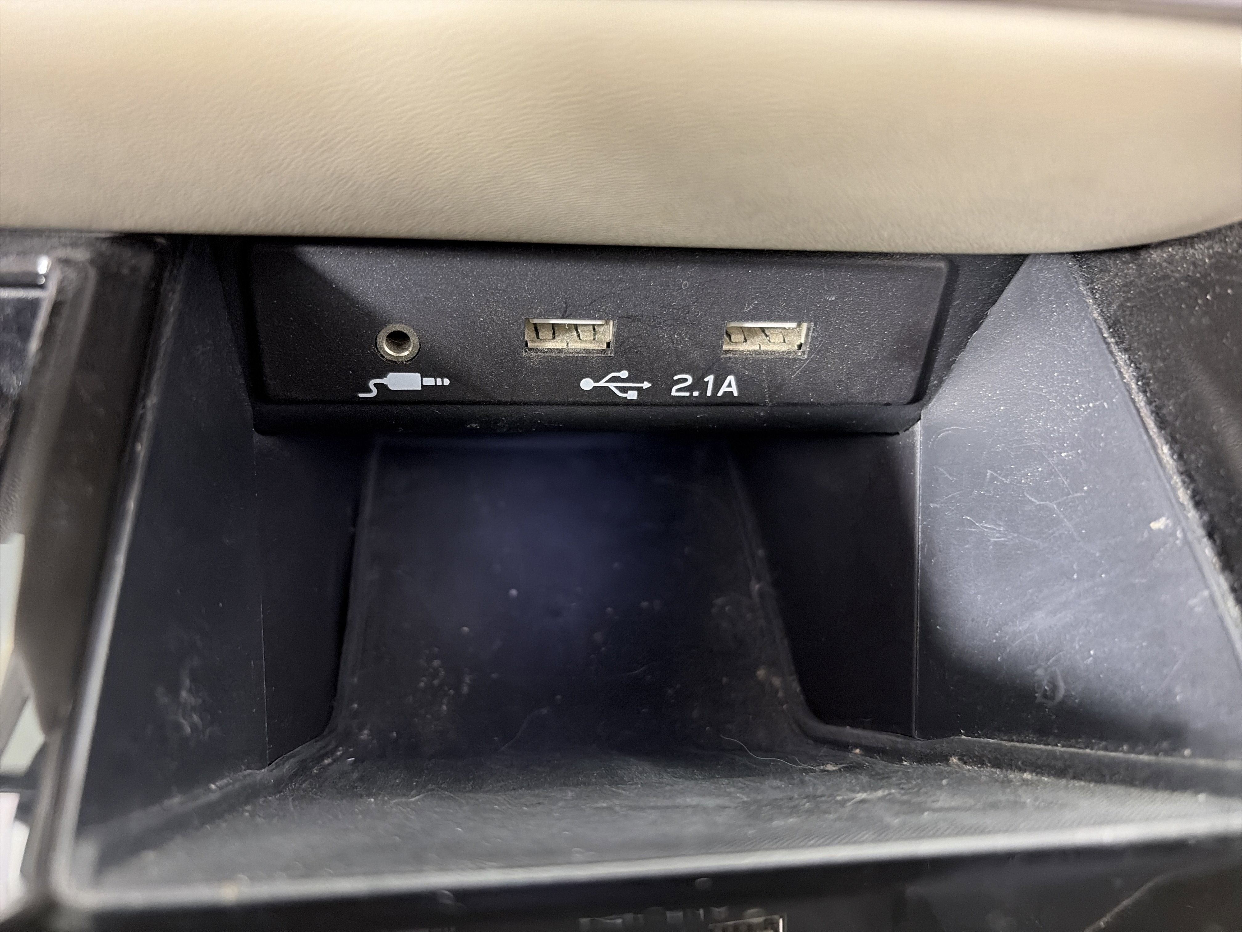 Used 2020 Subaru Outback Limited w/ Popular Package #2 AWD/4WD image 26