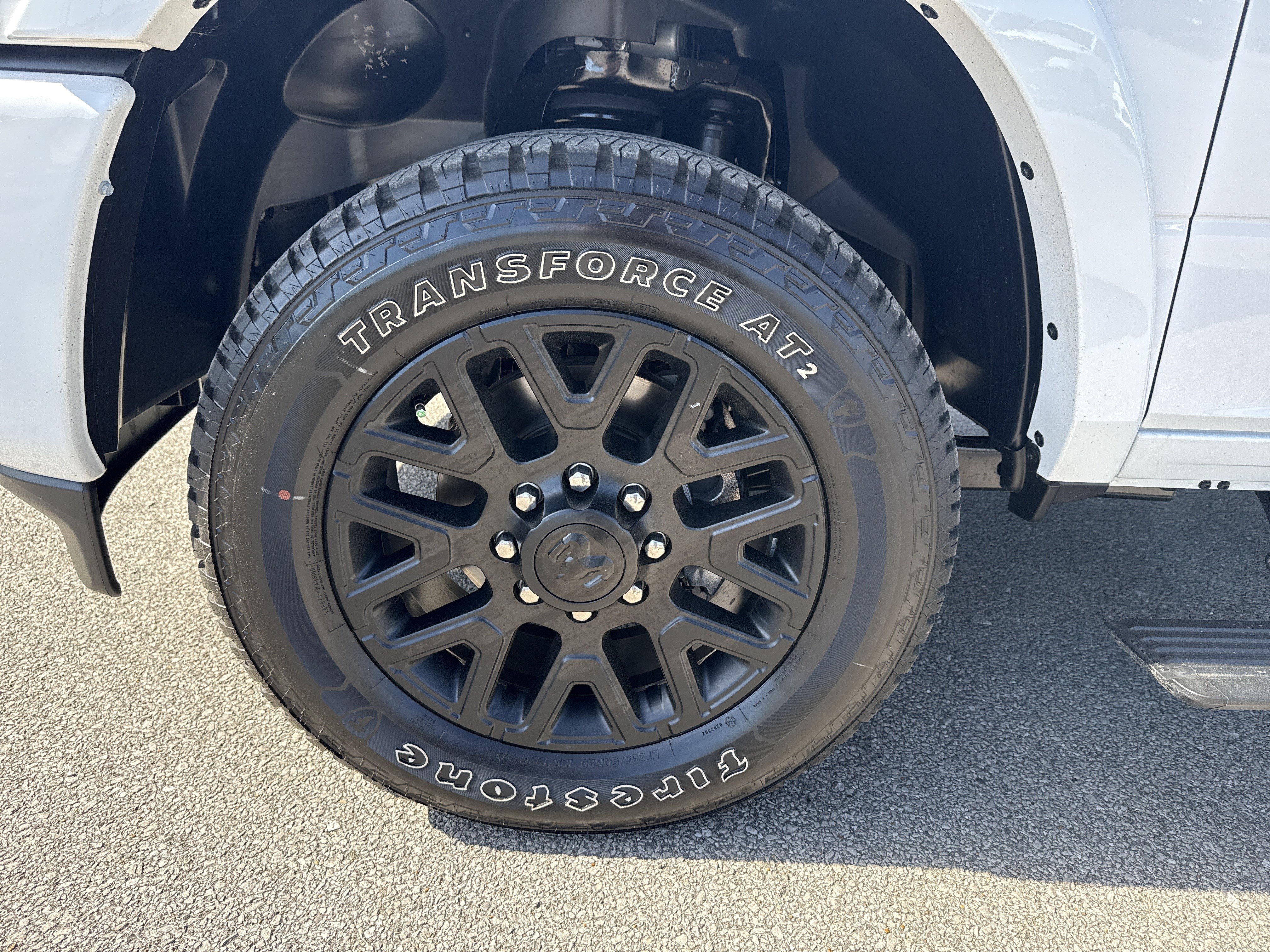 New 2026 RAM 2500 Limited AWD/4WD image 12