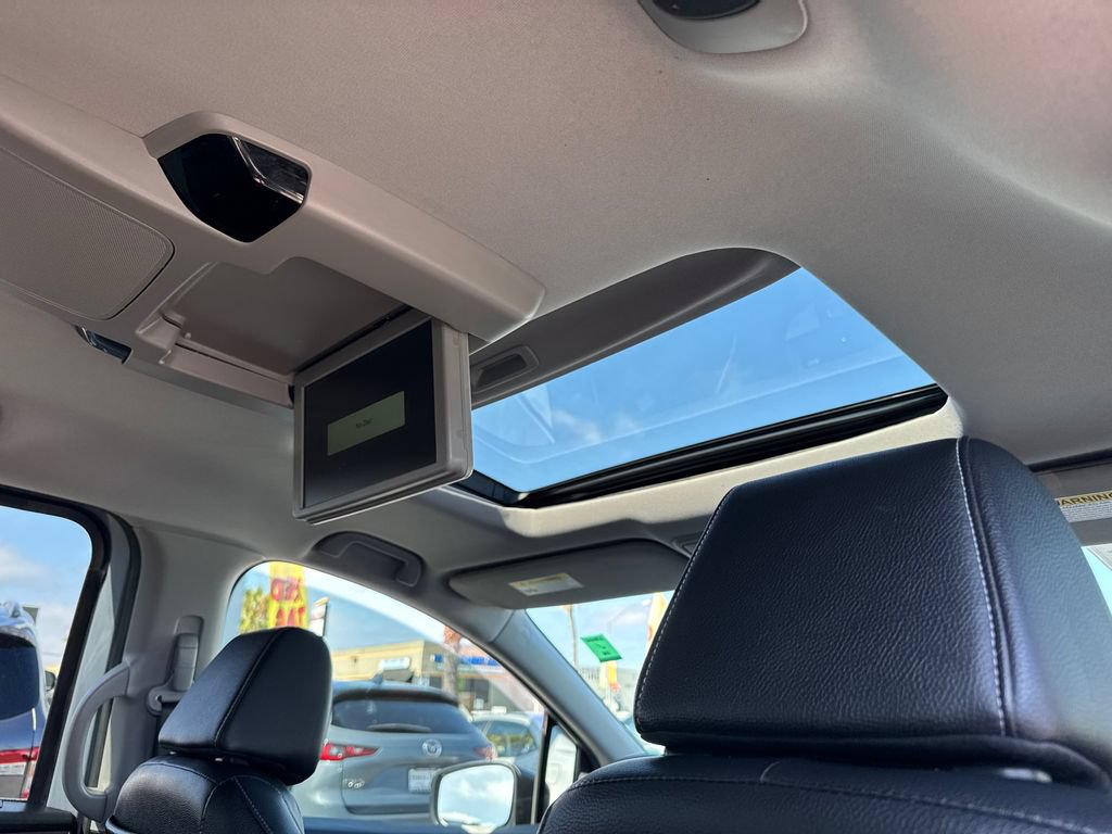 Used 2023 Honda Odyssey Touring image 17