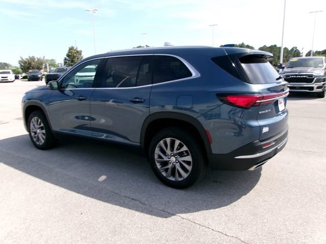 Used 2025 Buick Enclave Preferred w/ Power Package image 3