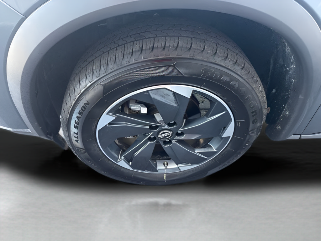 Used 2024 Nissan Rogue SV AWD/4WD image 21