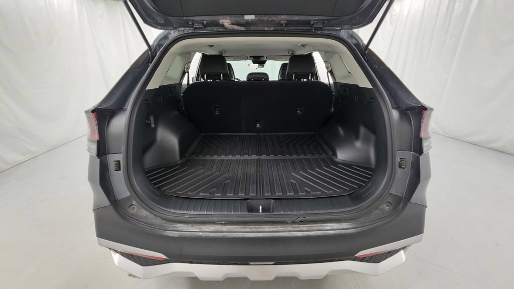 Used 2024 Kia Sportage EX AWD/4WD image 15