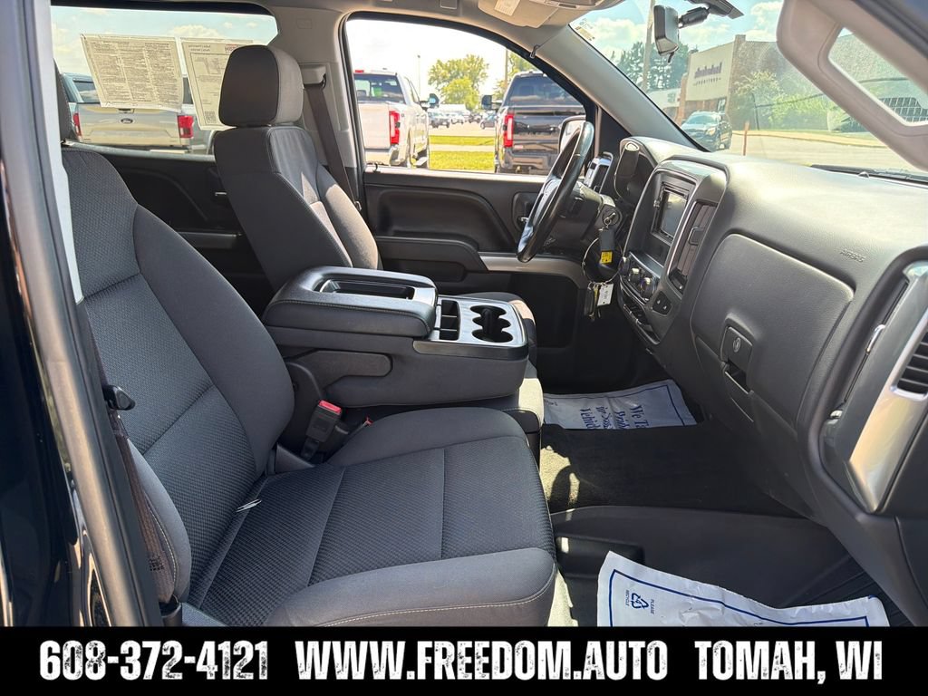 Used 2017 Chevrolet Silverado 1500 LT w/ All Star Edition AWD/4WD image 35