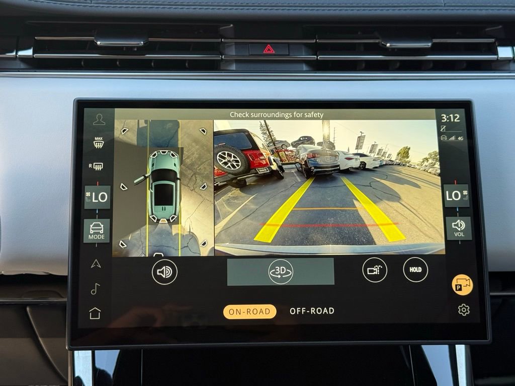 Used 2024 Land Rover Range Rover Sport SE image 33