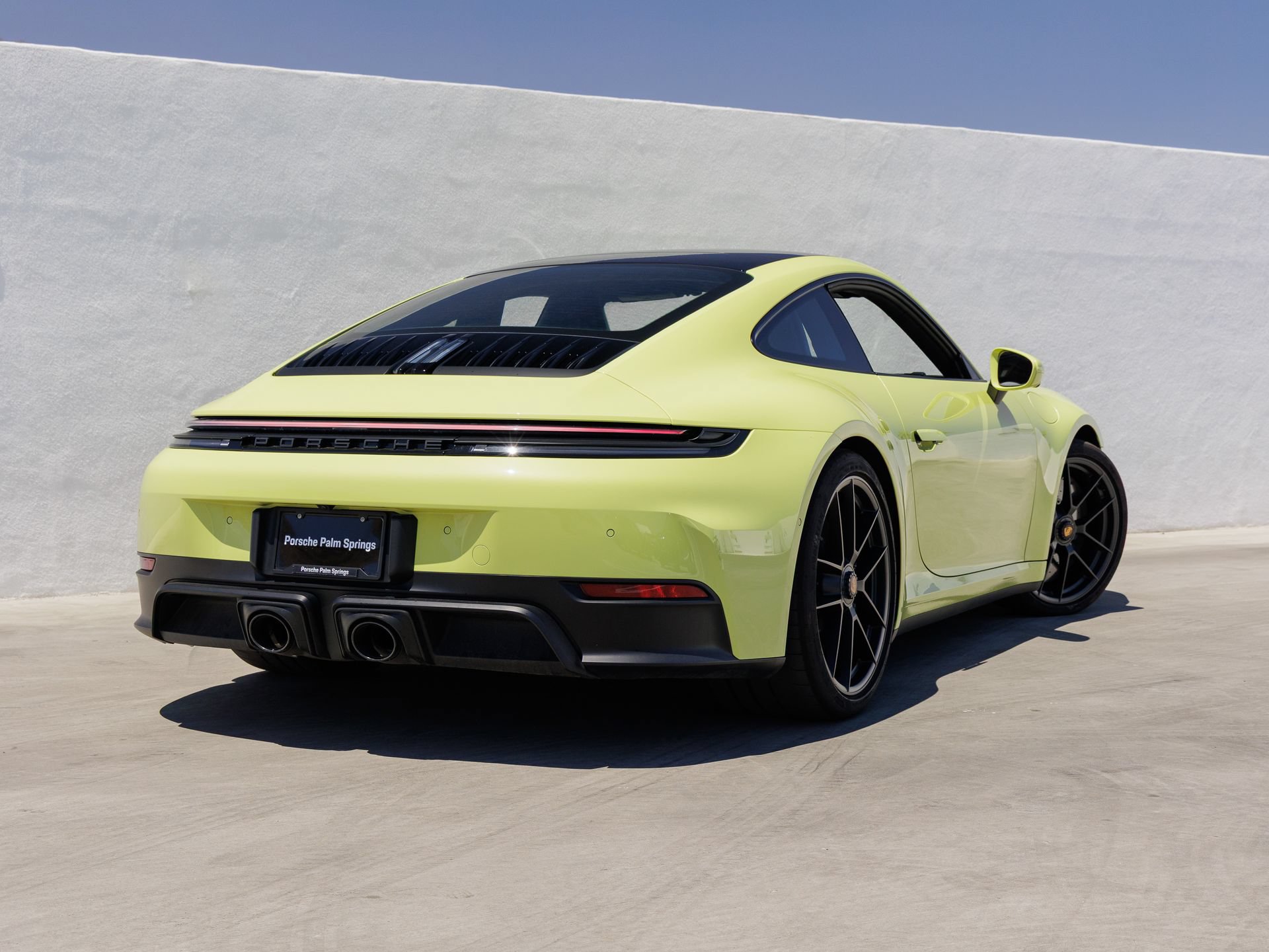 Certified 2025 Porsche 911 Carrera GTS RWD image 7