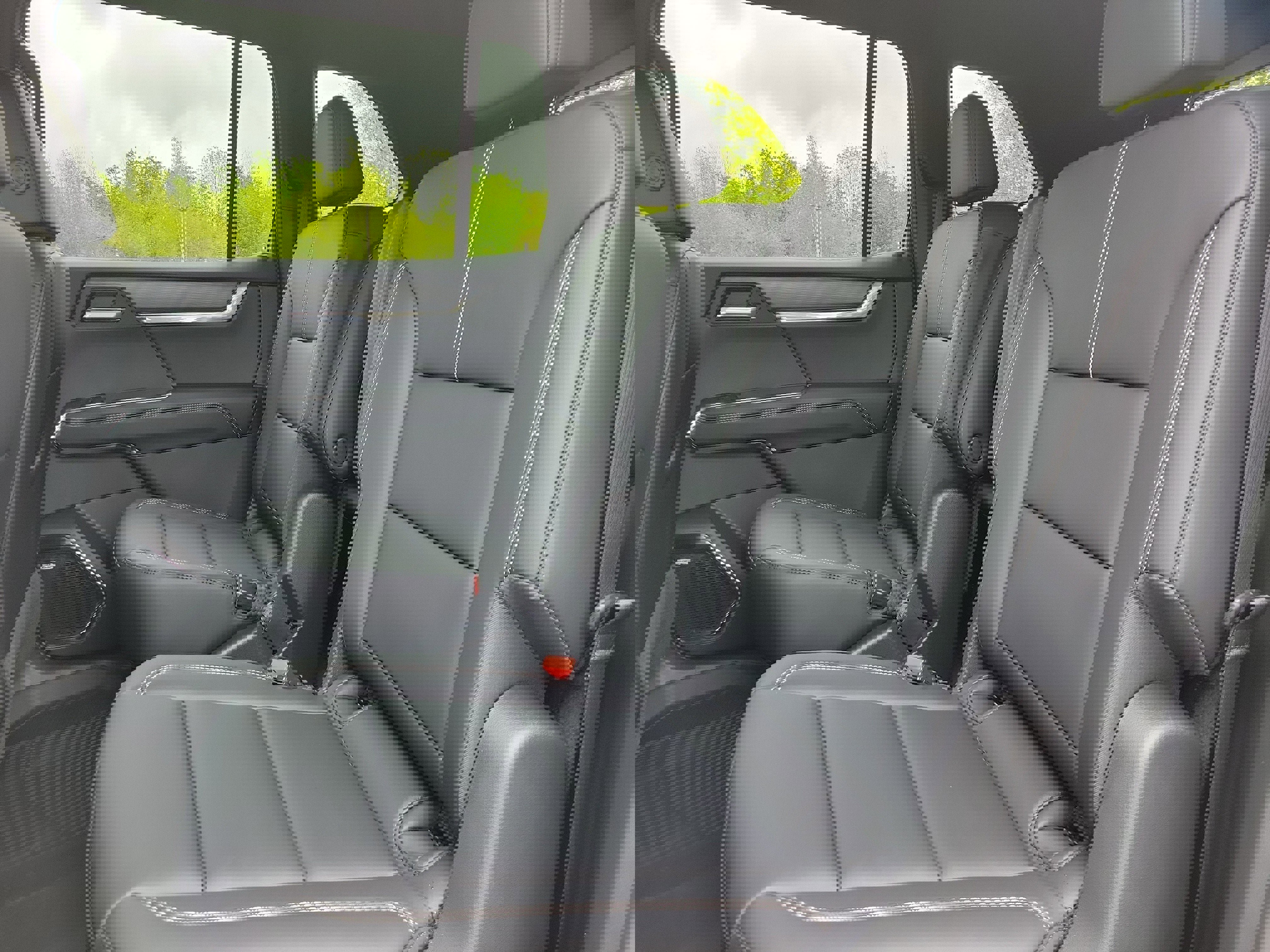 New 2025 GMC Acadia Elevation w/ Elevation Premium Package image 27