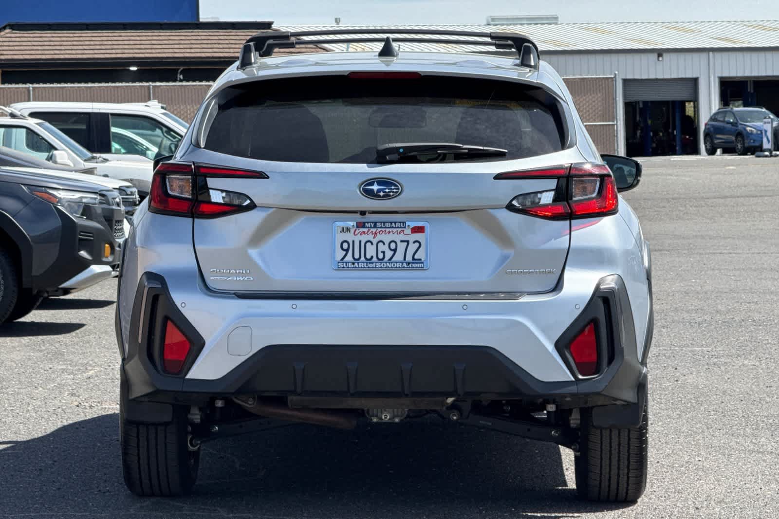 Used 2025 Subaru Crosstrek 2.5i Limited AWD/4WD image 4