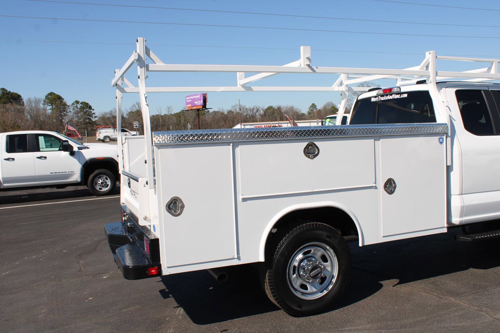 Used 2024 Ford F350 XL w/ XL Chrome Package image 34
