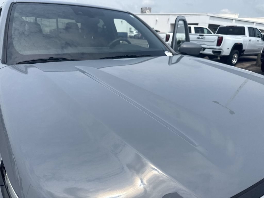 Used 2025 Nissan Frontier PRO-4X w/ Pro Convenience Package AWD/4WD image 37