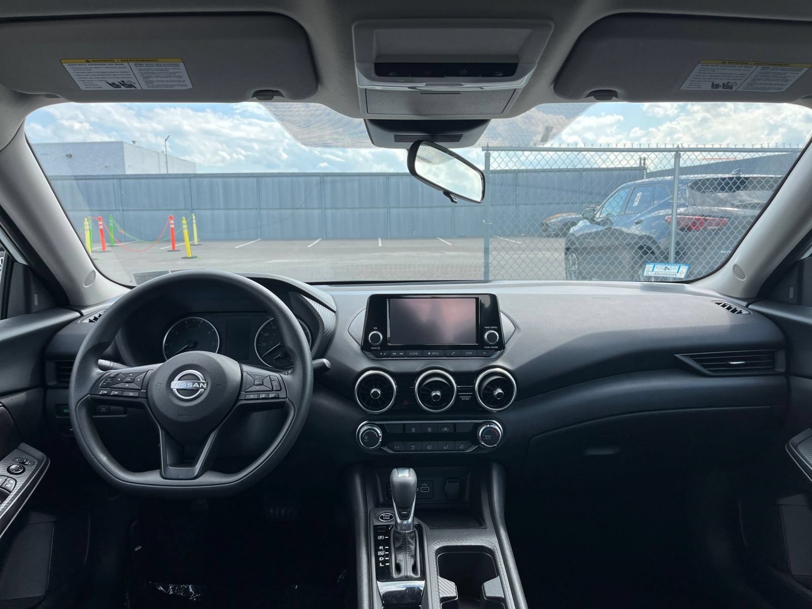 Used 2025 Nissan Sentra S FWD image 30