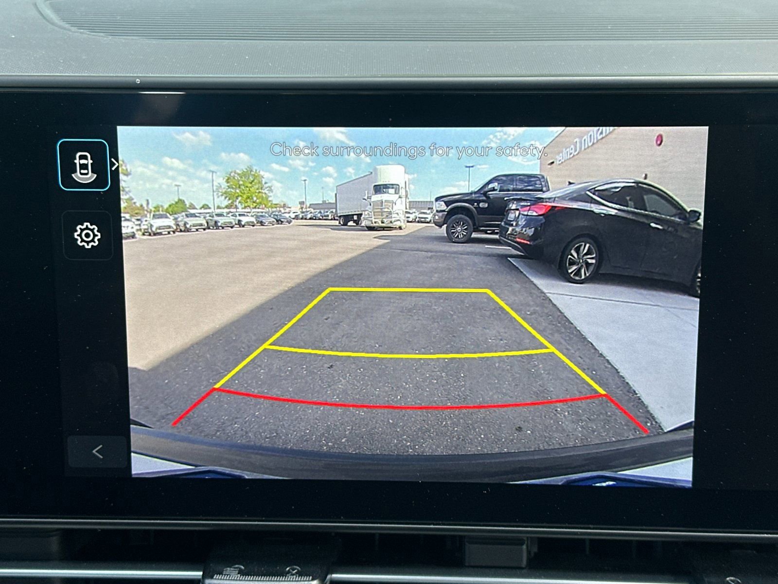 Certified 2025 Hyundai Kona SE AWD/4WD image 20