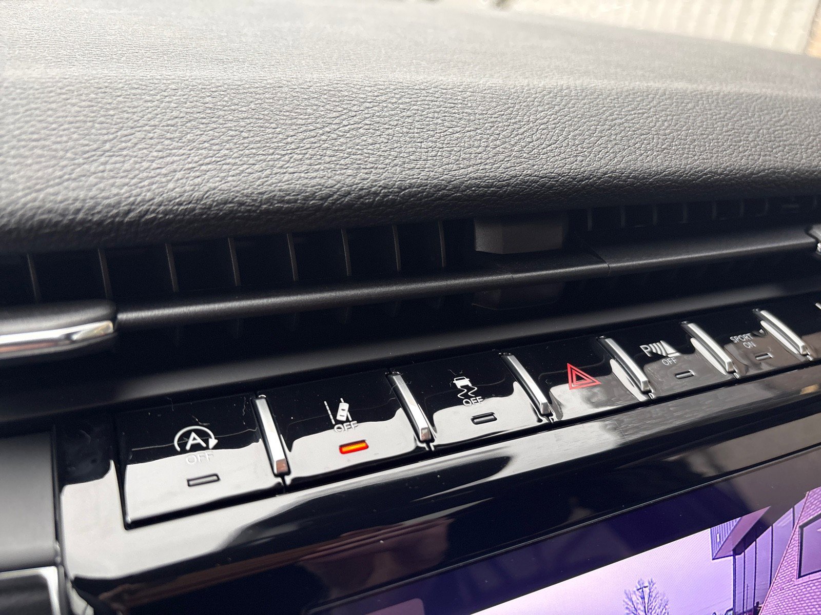 New 2026 Jeep Grand Cherokee Laredo X image 21