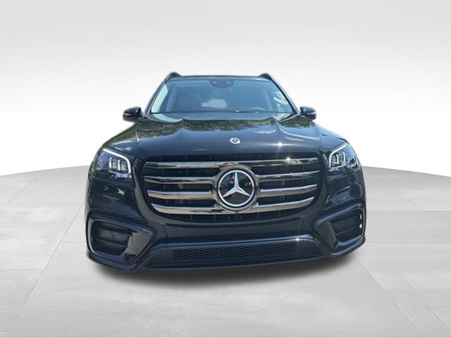 Used 2026 Mercedes-Benz GLS 450 4MATIC image 11