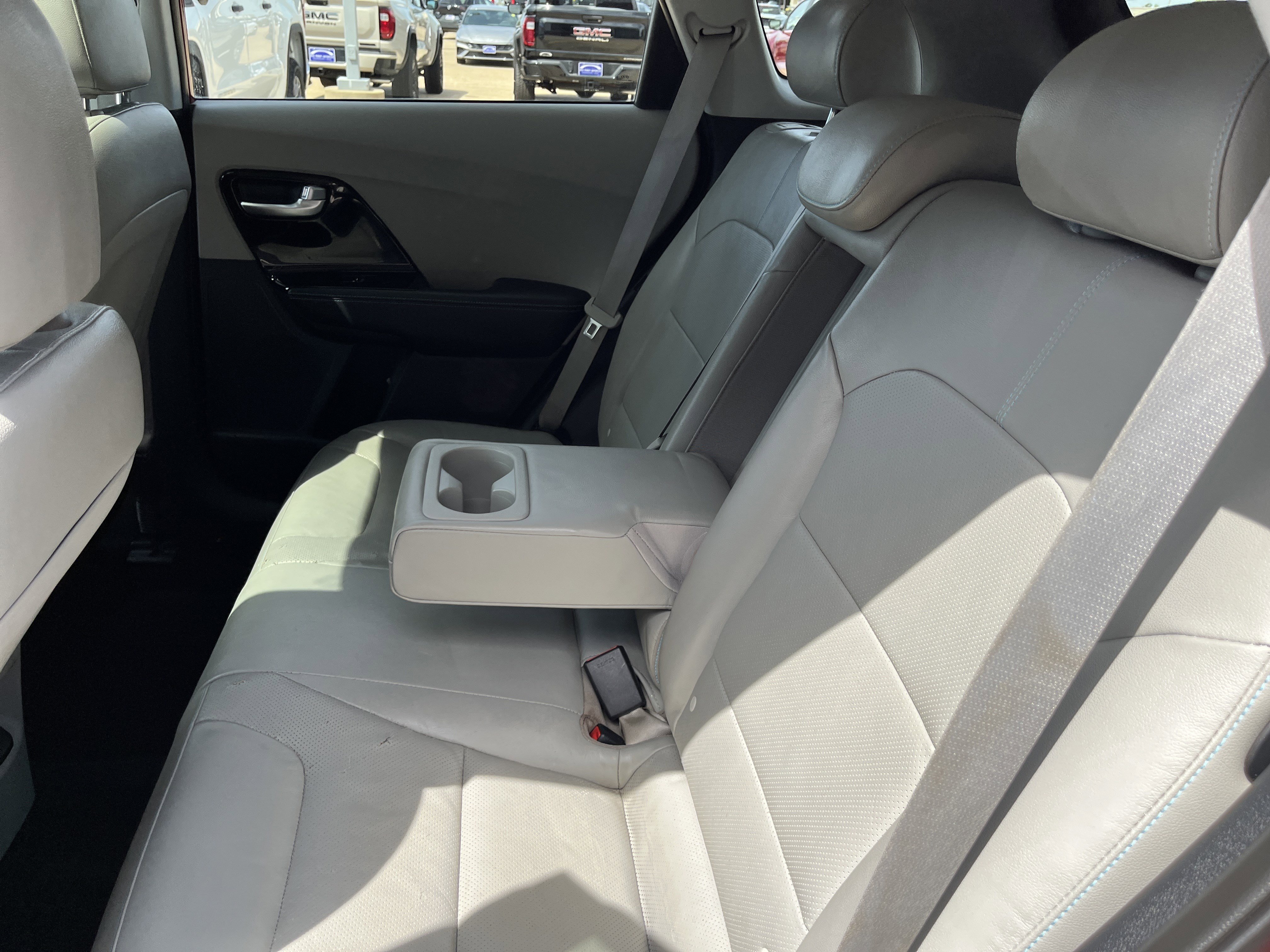 Used 2017 Kia Niro Touring w/ Advanced Technology Package image 13