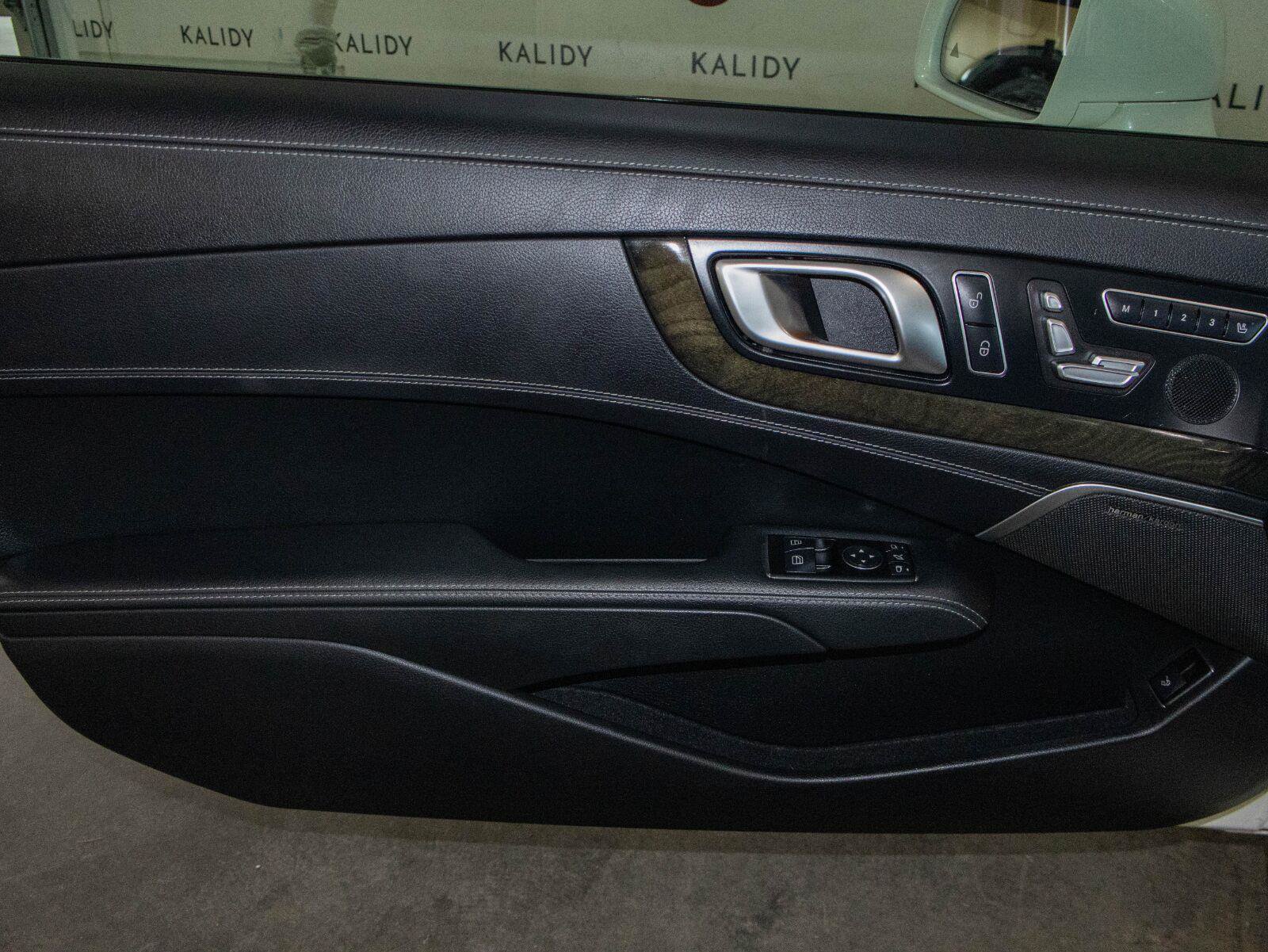 Used 2016 Mercedes-Benz SL 400 image 9