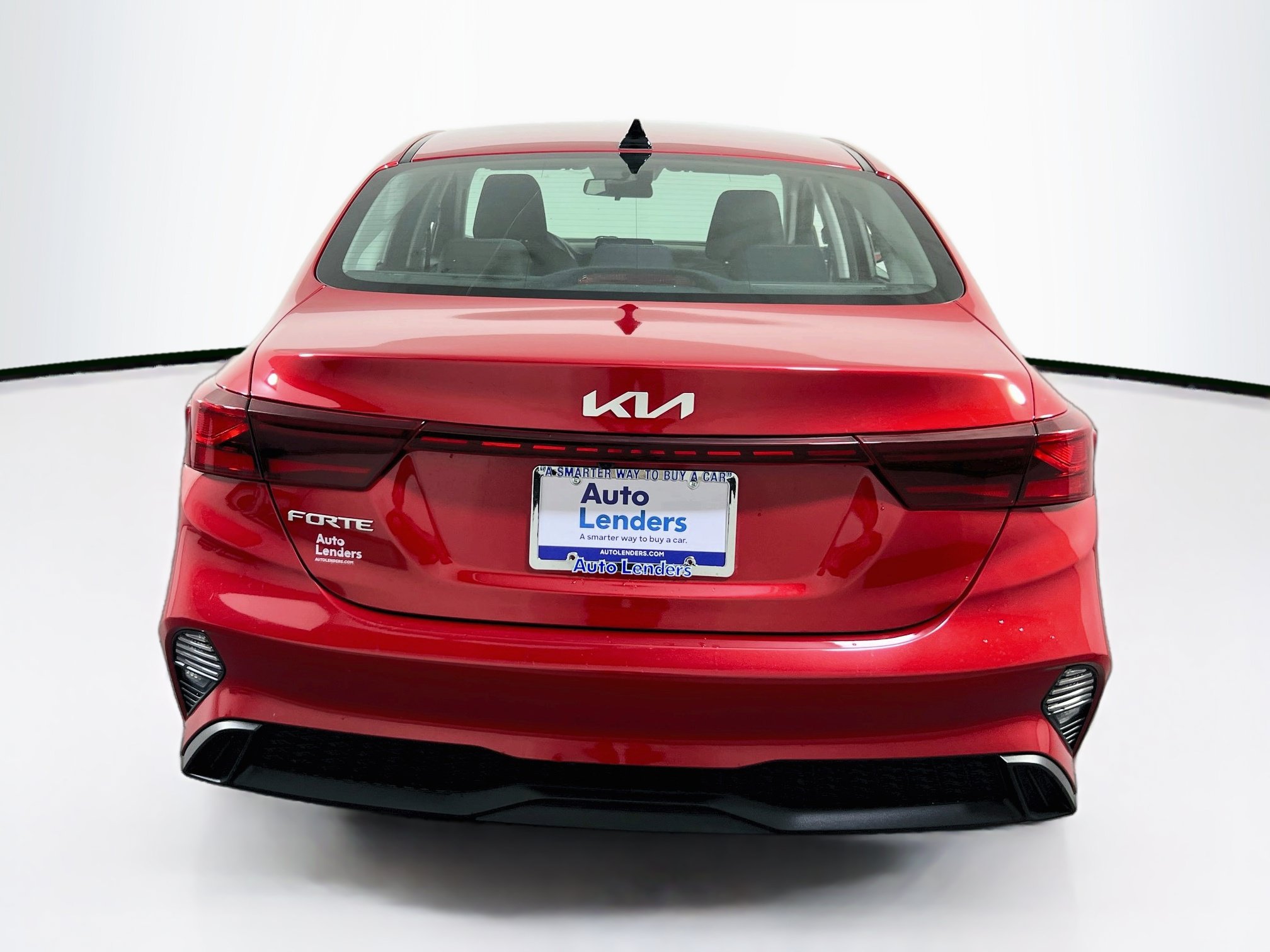 Used 2024 Kia Forte LXS w/ LXS Technology Package FWD image 6
