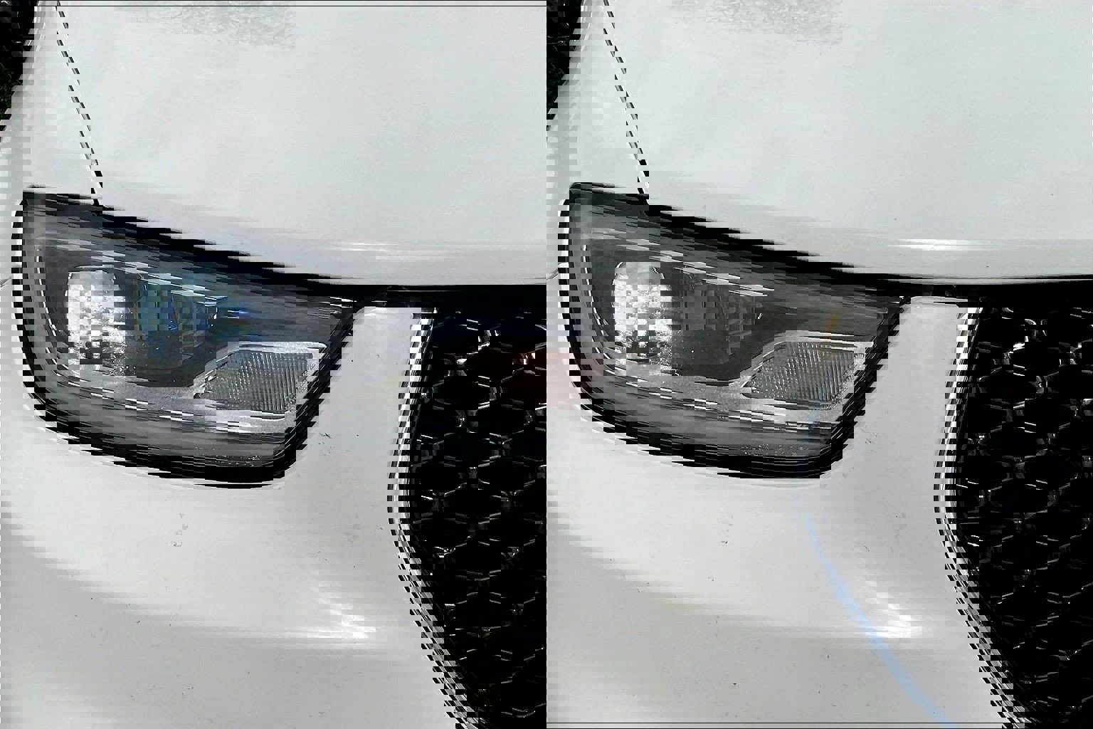 Used 2023 Chrysler Pacifica Limited image 31