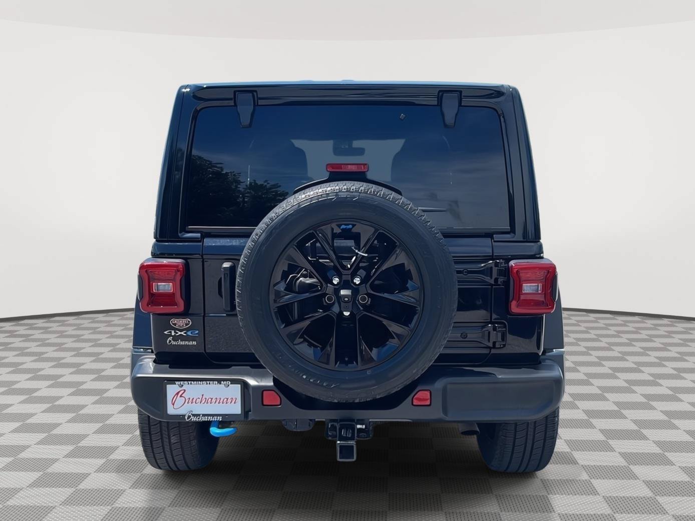 Used 2023 Jeep Wrangler Unlimited Sahara AWD/4WD image 6