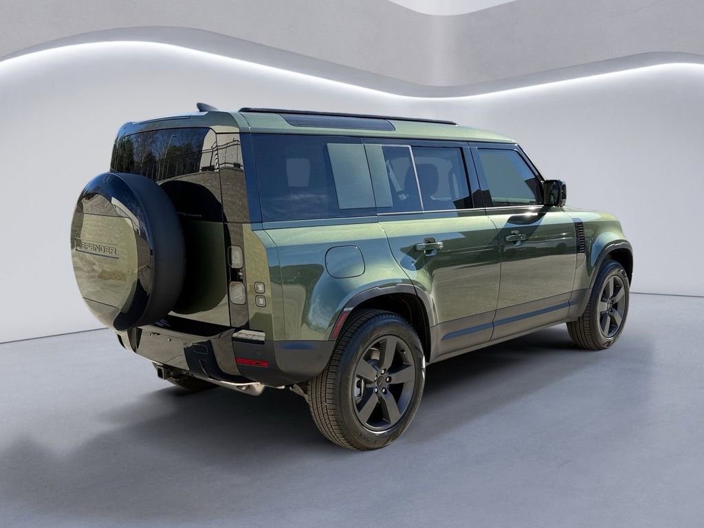 New 2026 Land Rover Defender 110 S image 5