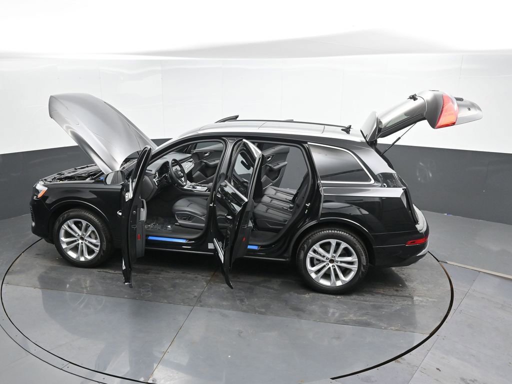 Used 2025 Audi Q7 3.0T Premium Plus w/ Premium Plus Package image 59