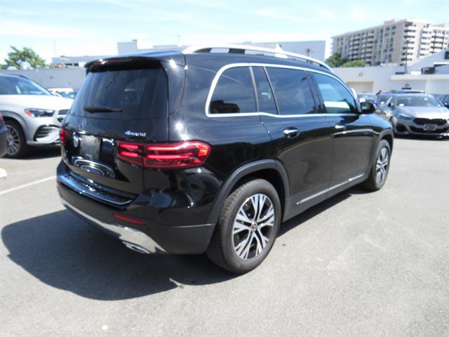 Certified 2024 Mercedes-Benz GLB 250 4MATIC image 4