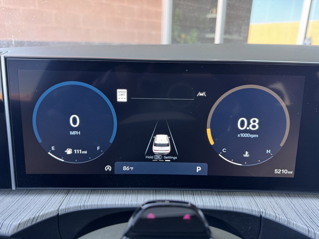 Used 2024 Hyundai Santa Fe Calligraphy image 18