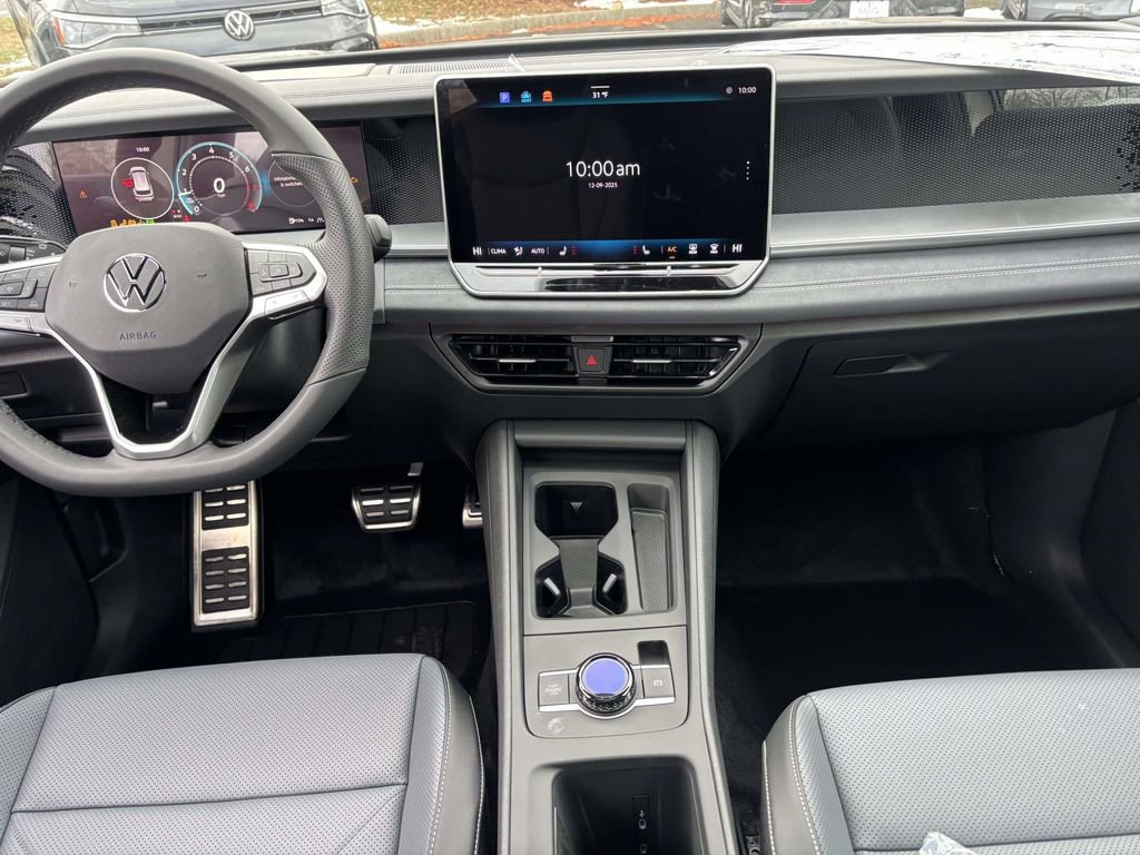 New 2026 Volkswagen Tiguan SE R-Line image 29