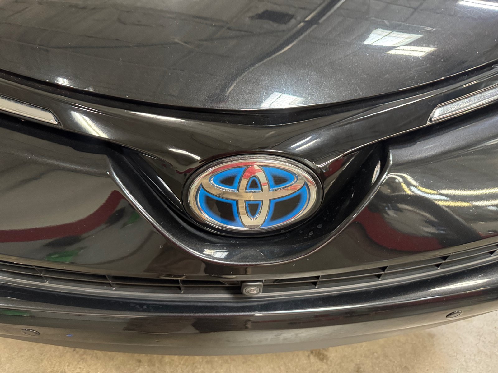 Certified 2017 Toyota RAV4 Limited w/ Advanced Technology Package AWD/4WD image 23