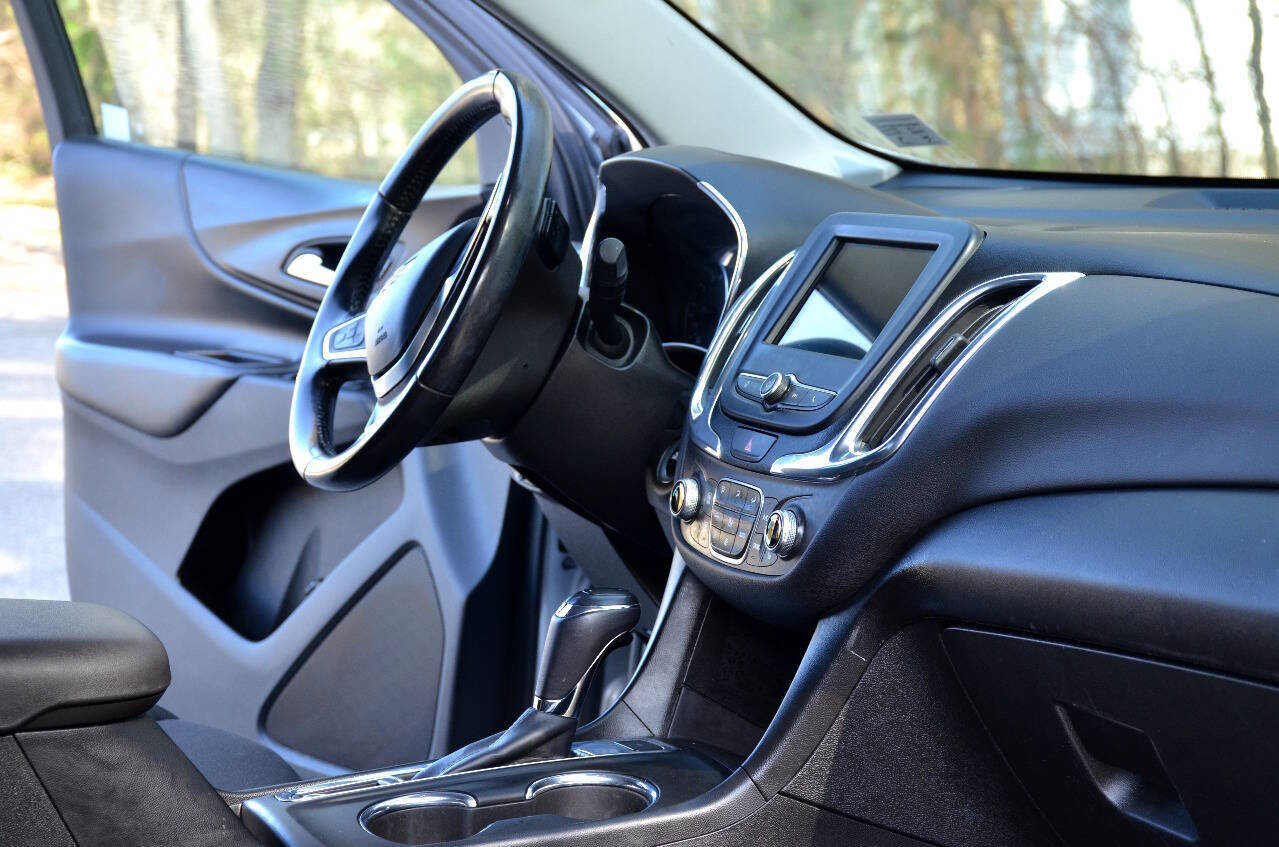 Used 2019 Chevrolet Equinox LT AWD/4WD image 10