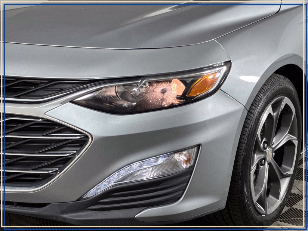 Certified 2024 Chevrolet Malibu LT FWD image 2