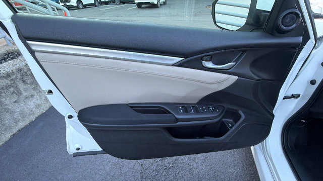 Used 2018 Honda Civic EX-T image 14