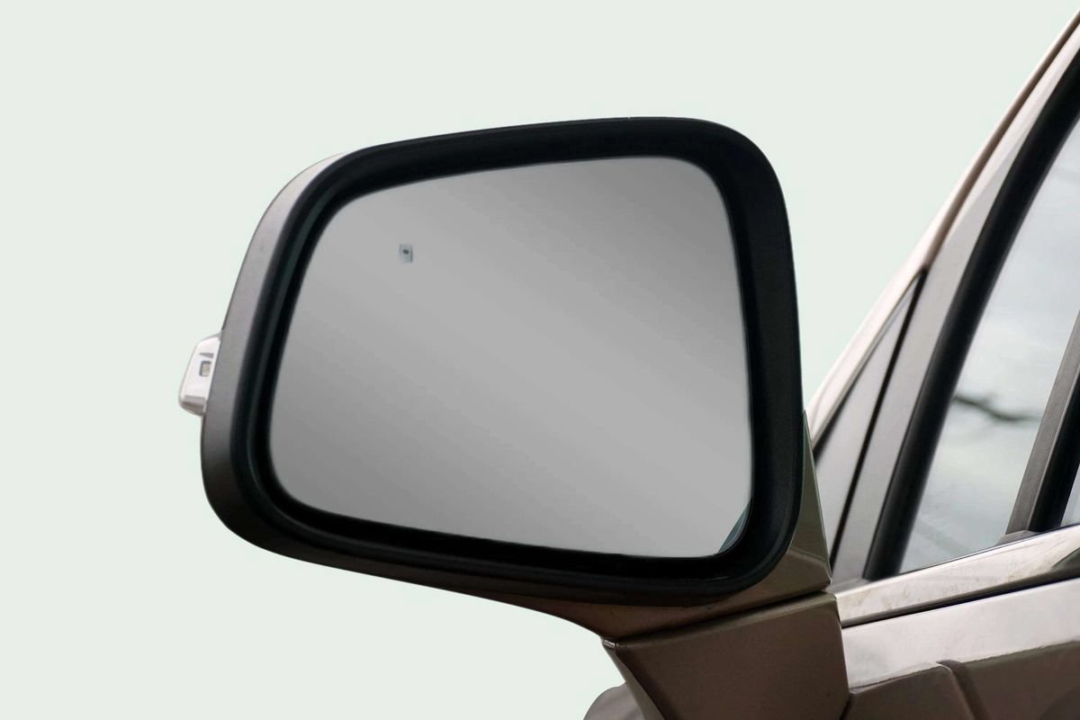 Used 2019 Buick Encore Sport Touring w/ Safety Package FWD image 12