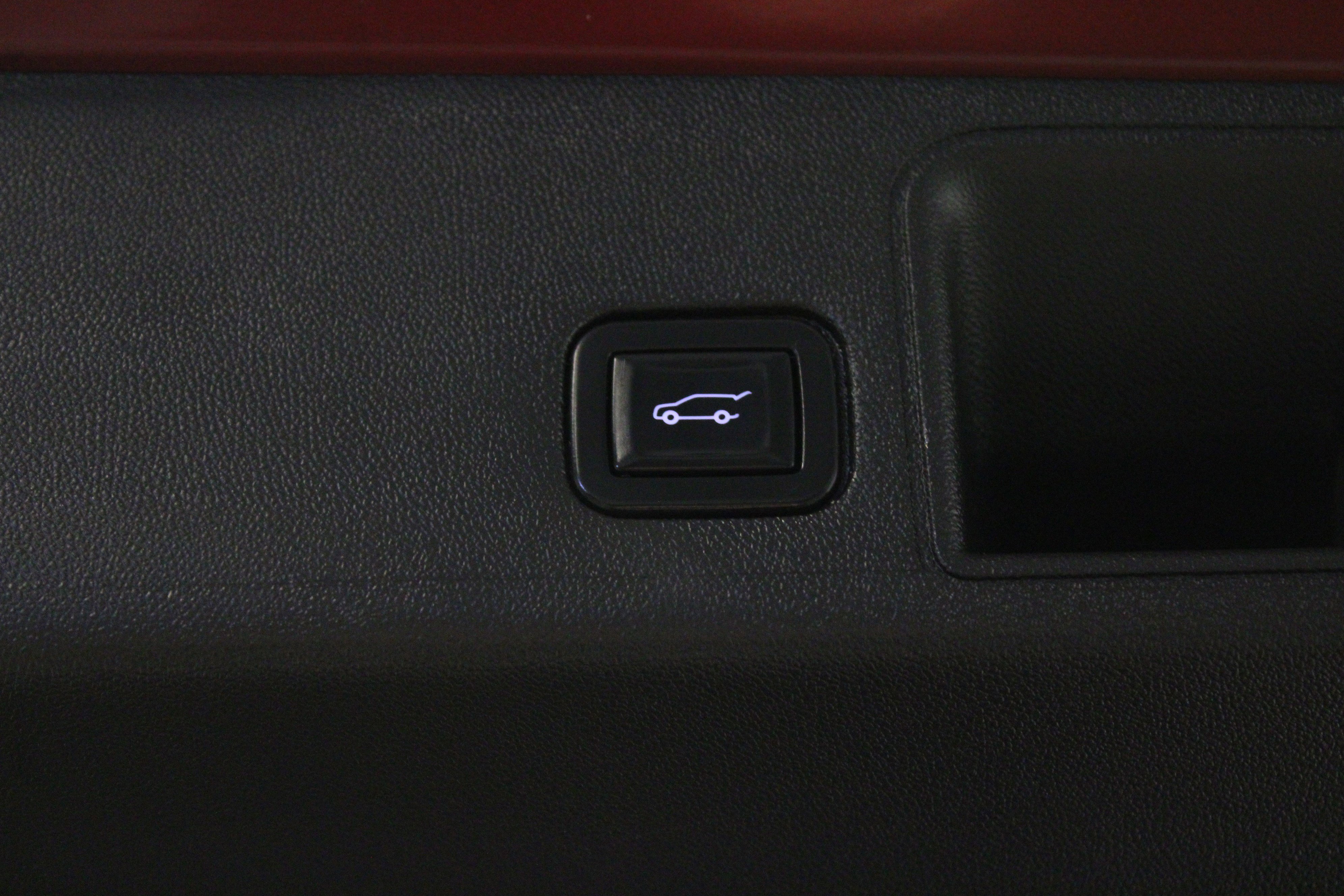 Used 2021 GMC Terrain SLE w/ Driver Convenience Package image 15